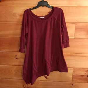 EUC Easel medium boutique top